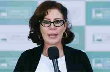  Moraes libera redes sociais da deputada Carla Zambelli 